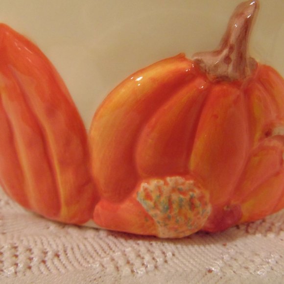 Harvest Time Ceramic Container, Features Pumpkins, Apples, Gourds, 4 inches tall - Picture 4 of 10